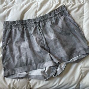 GAIAM Gray Athletic Shorts Lightweight Elastic Waist